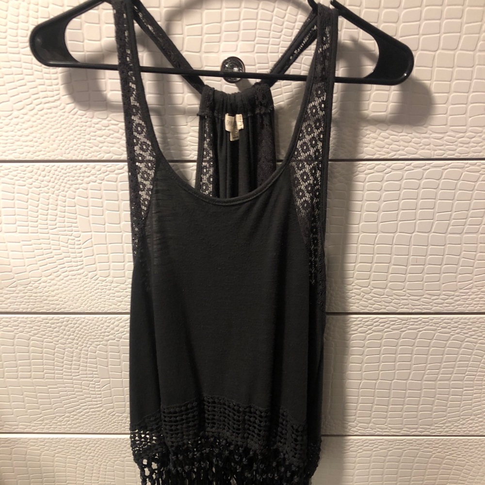 Taylor & Sage fringe tank top
